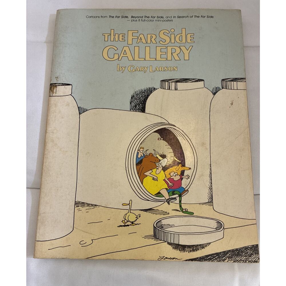 1984 The Far Side Gallery Book By Gary Larson Paperback - Vintage, Very Funny!!